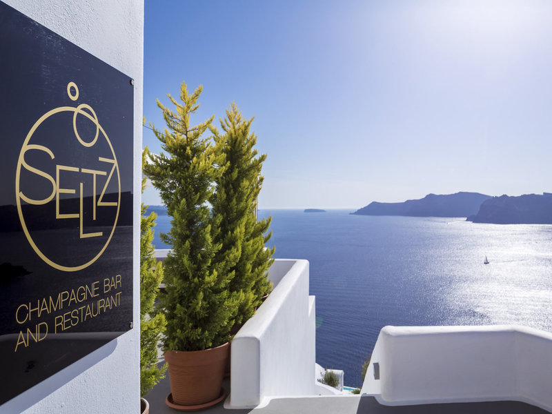 Katikies Santorini 44