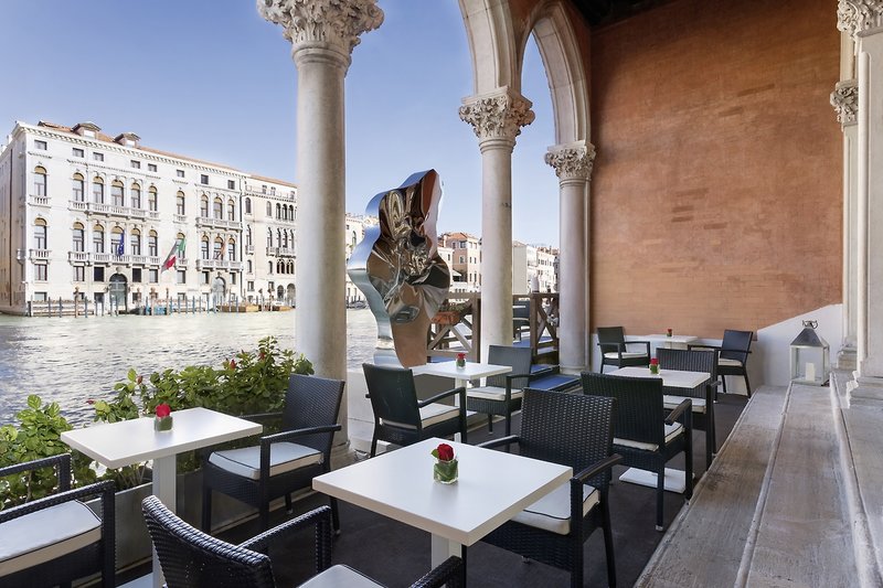 SINA Centurion Palace 1