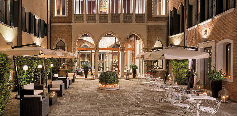 SINA Centurion Palace 2