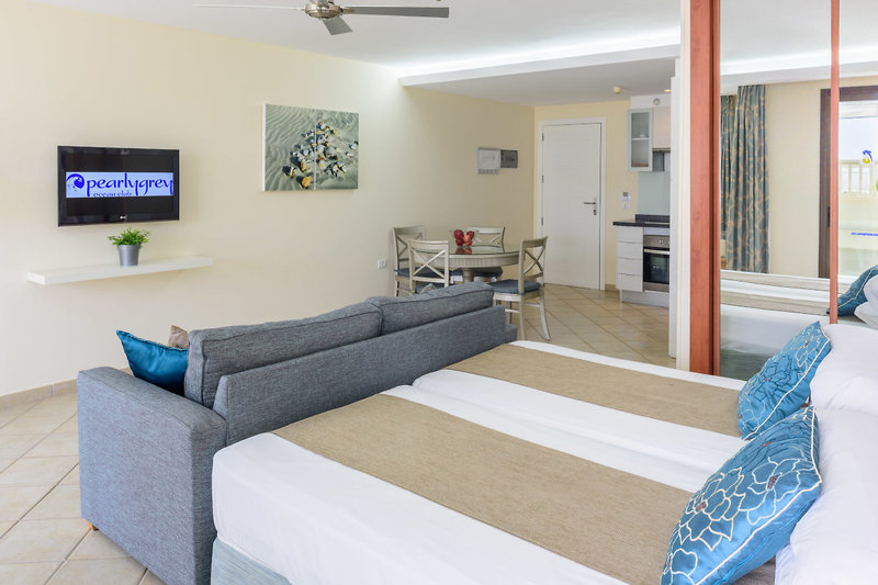 Pearly Grey Ocean Club 5