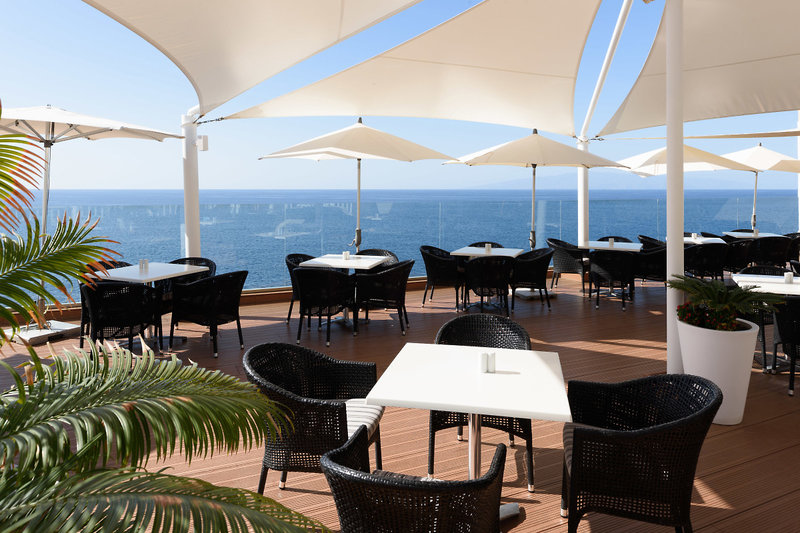 Pearly Grey Ocean Club 8