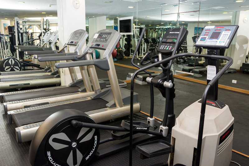 Pearly Grey Ocean Club 13