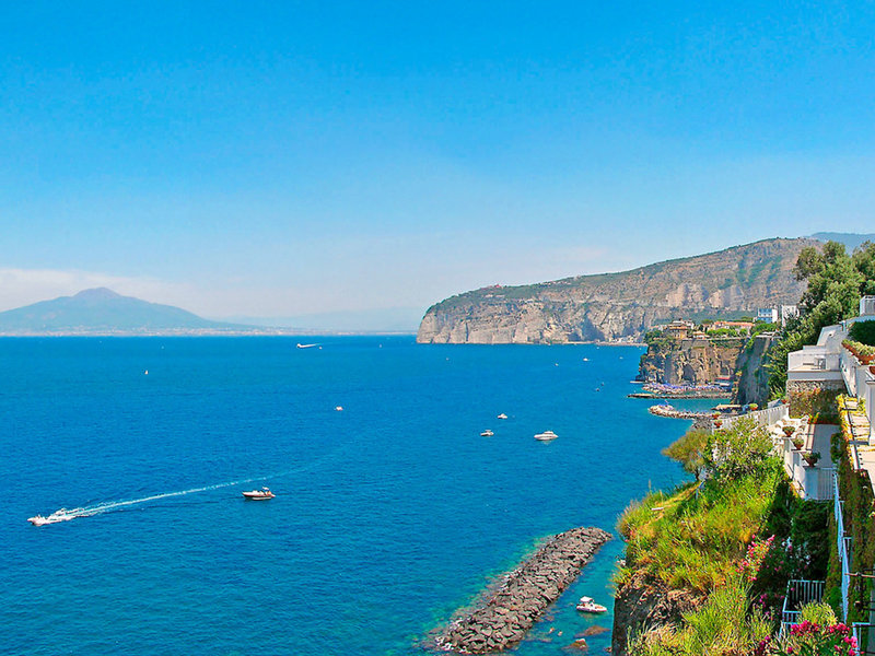 Grand Hotel Riviera 3