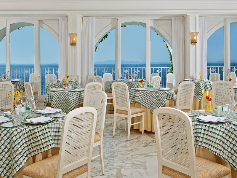 Grand Hotel Riviera 13