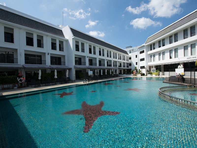 Sawaddi Patong Resort 8