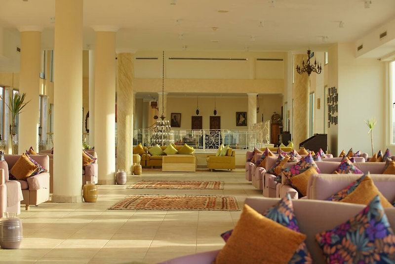 Shoni Bay 8