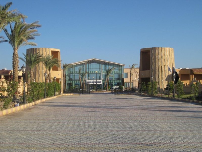 Paradise Club Shoni Bay 1