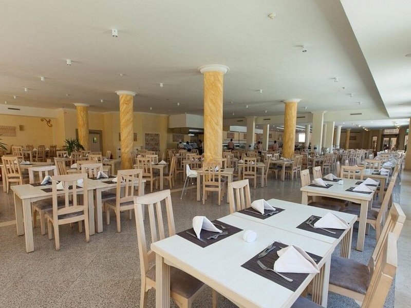 Paradise Club Shoni Bay 25