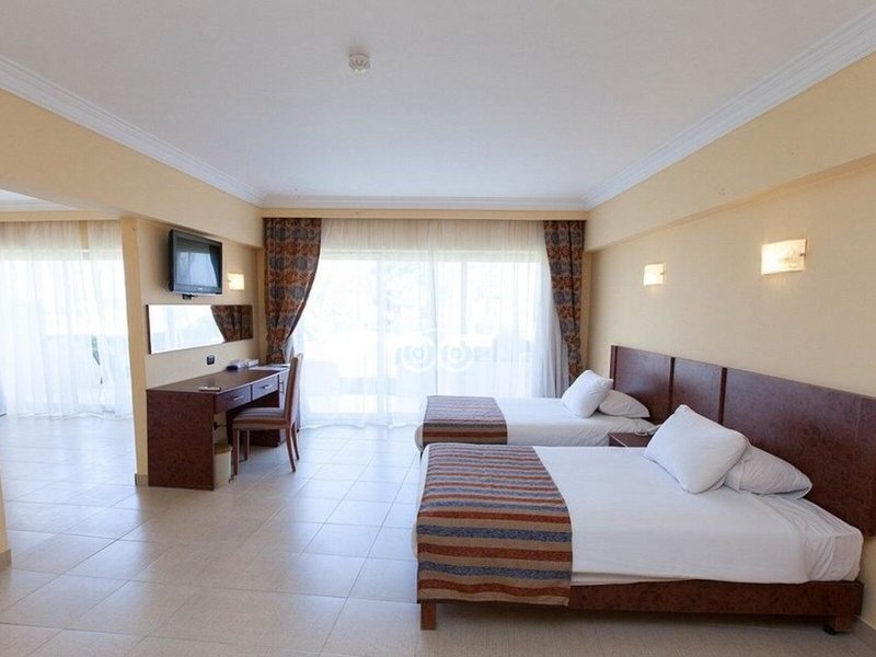 Paradise Club Shoni Bay 34