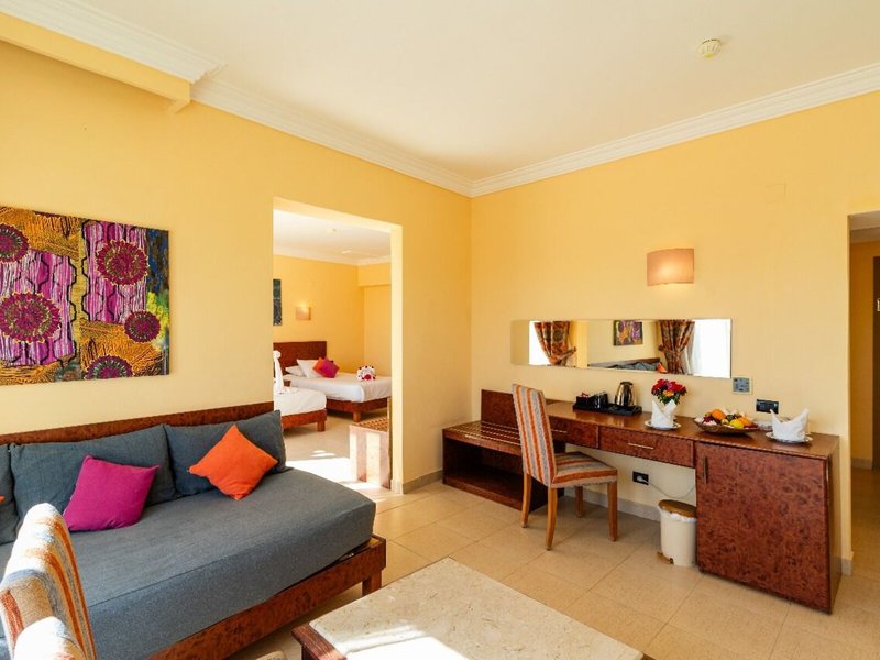 Paradise Club Shoni Bay 35