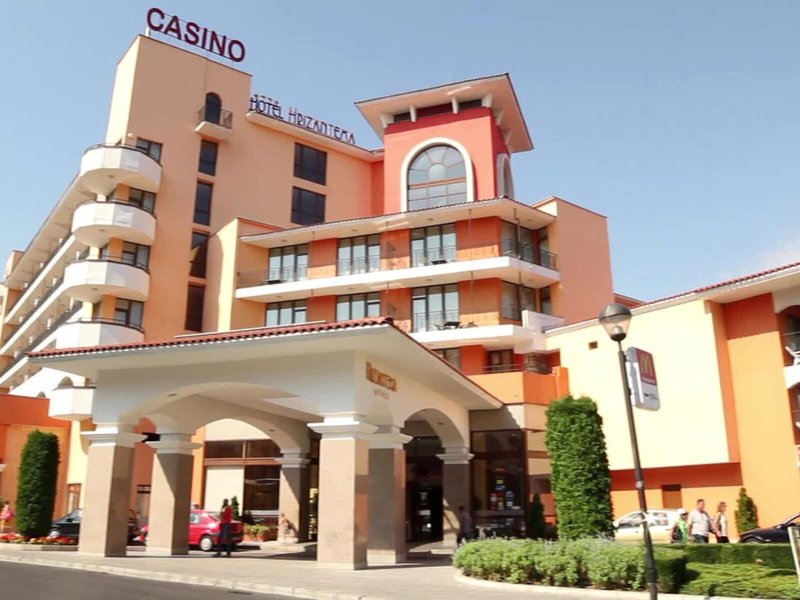 Chrisantema - Hrizantema Hotel & Casino 1