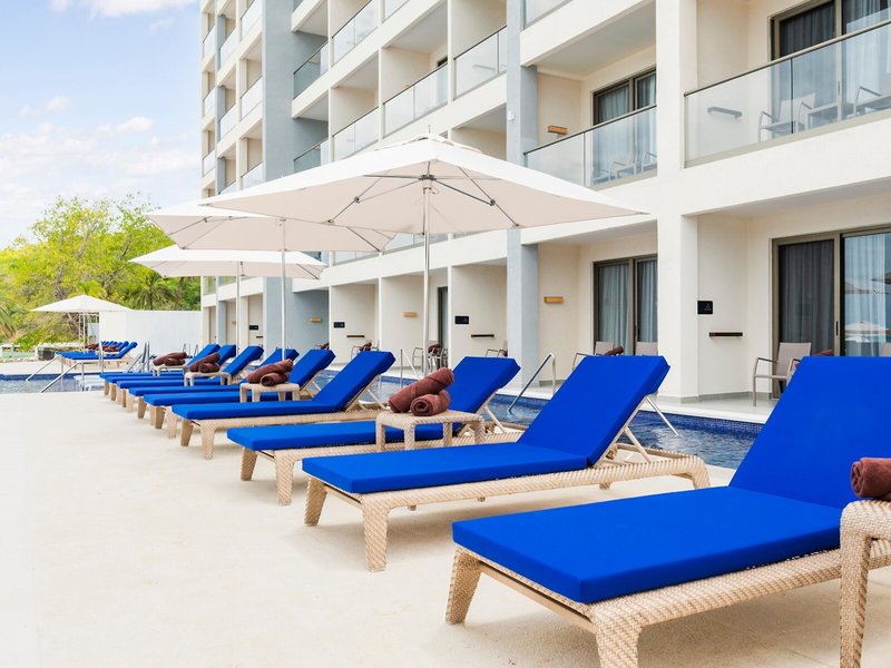 Royalton CHIC Antigua 7