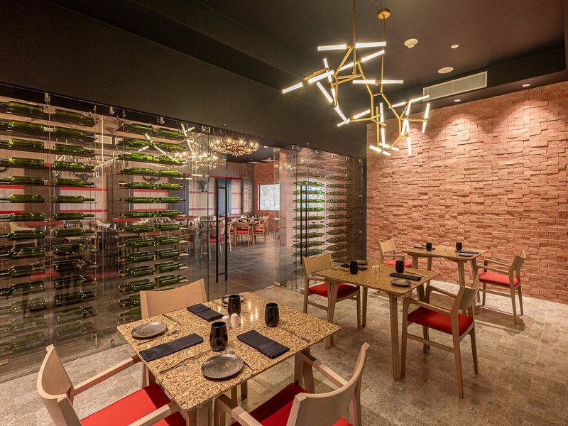 Royalton CHIC Antigua 12