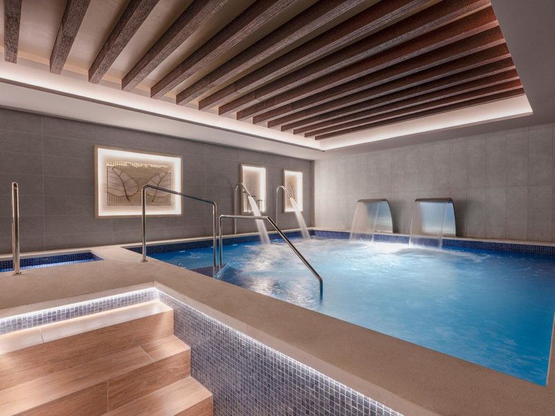 Royalton CHIC Antigua 33