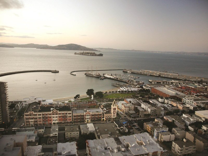 Fairmont Heritage Place, Ghirardelli Square 1