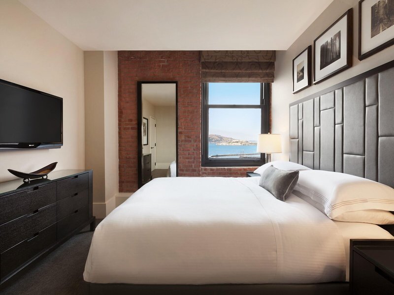 Fairmont Heritage Place, Ghirardelli Square 34