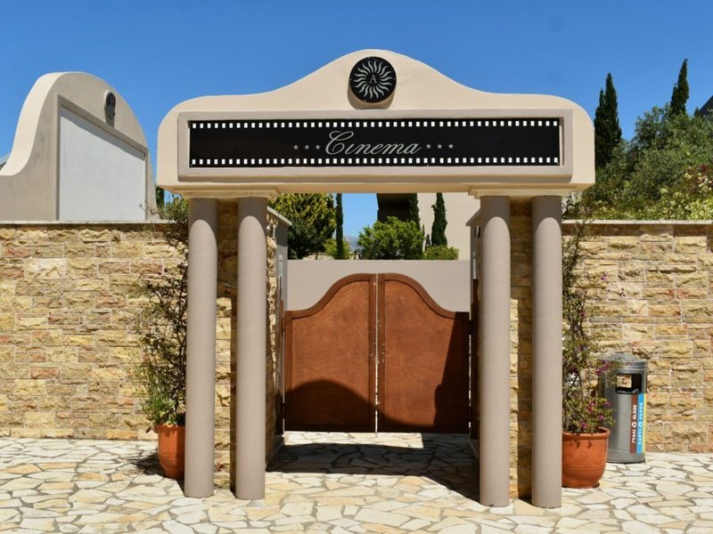 Apollonion Resort & Spa 2