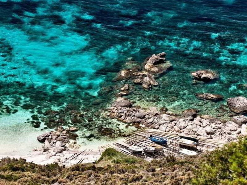 Apollonion Resort & Spa 7