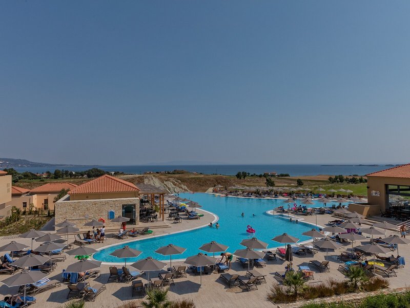 Apollonion Resort & Spa 8