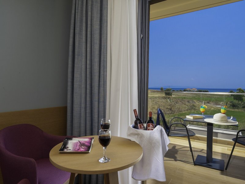 Apollonion Resort & Spa 28