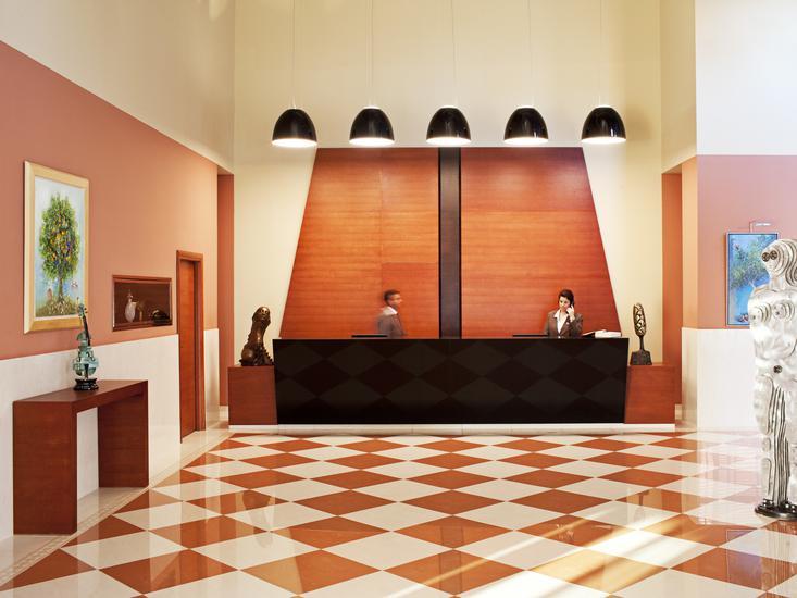 Apollonion Asterias Resort & Spa 18