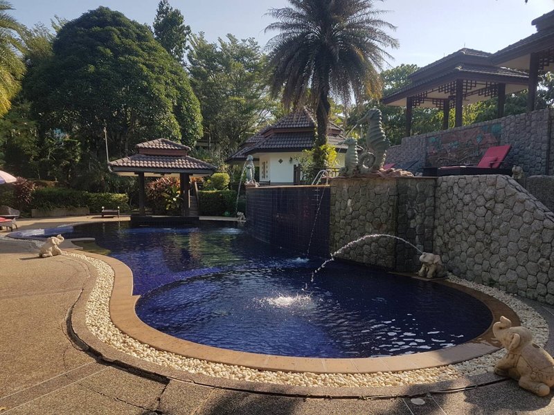 Thai Modern Resort 24