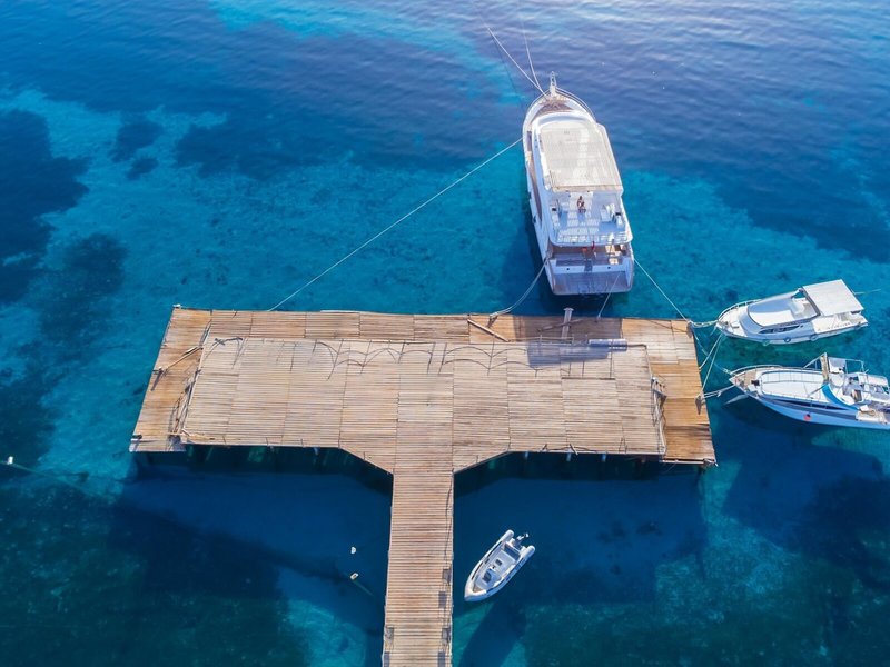 Amwaj Blue Beach Resort & Spa 5