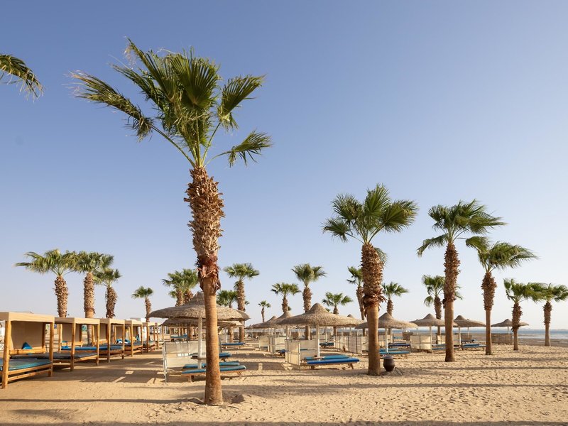 Amwaj Blue Beach Resort & Spa 7