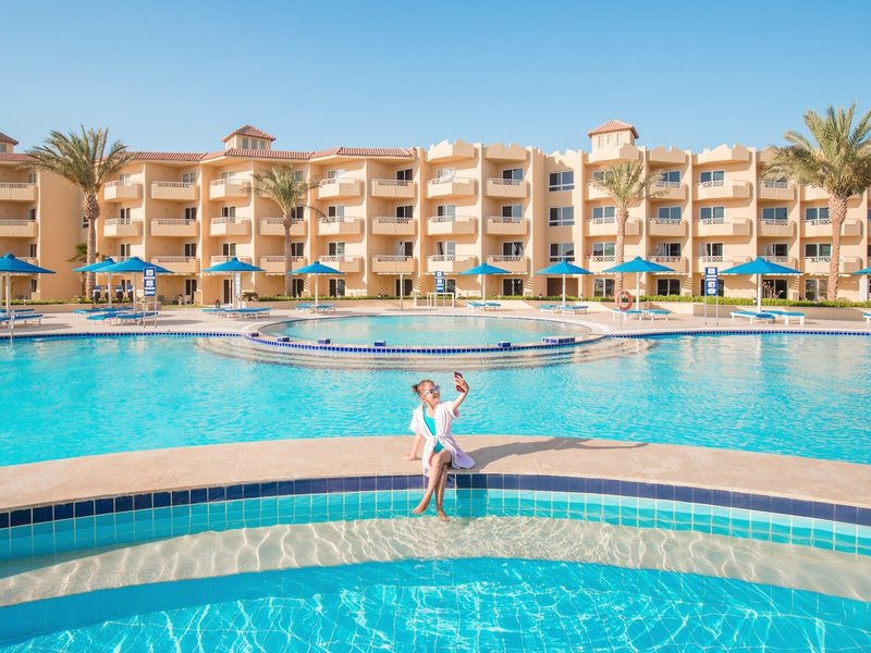 Amwaj Blue Beach Resort & Spa 15