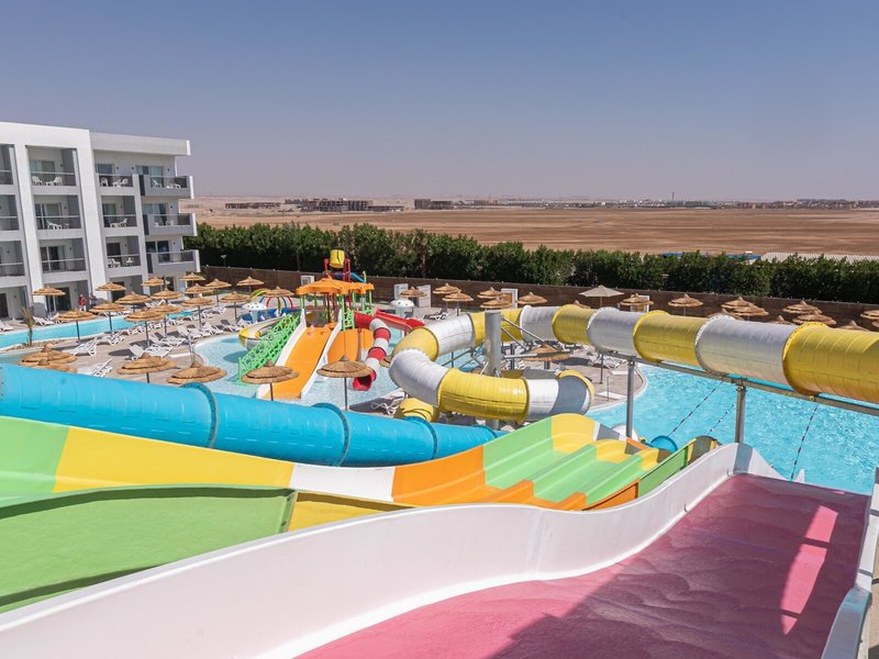 Amwaj Blue Beach Resort & Spa 23