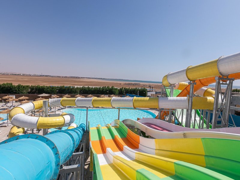 Amwaj Blue Beach Resort & Spa 25