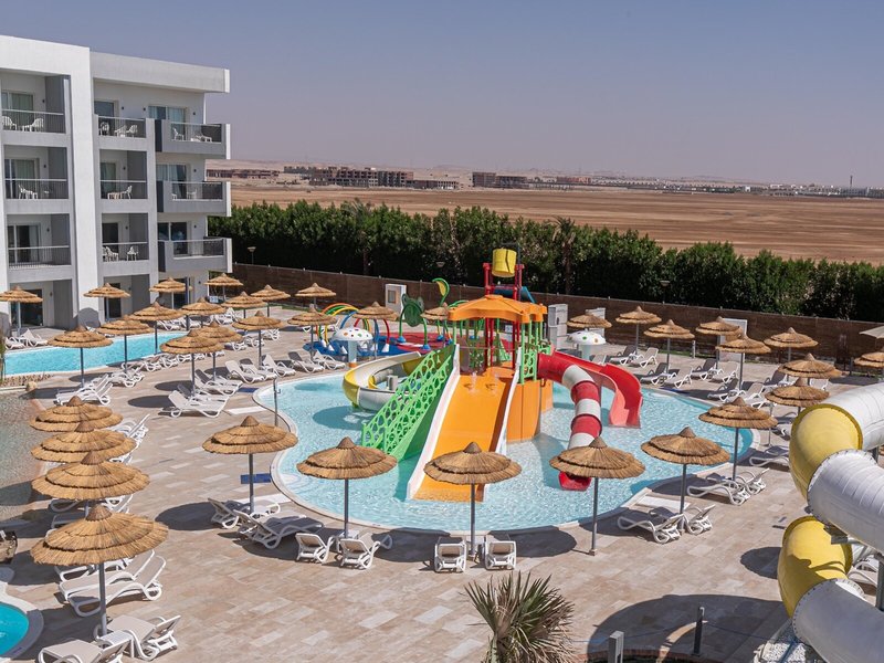 Amwaj Blue Beach Resort & Spa 27