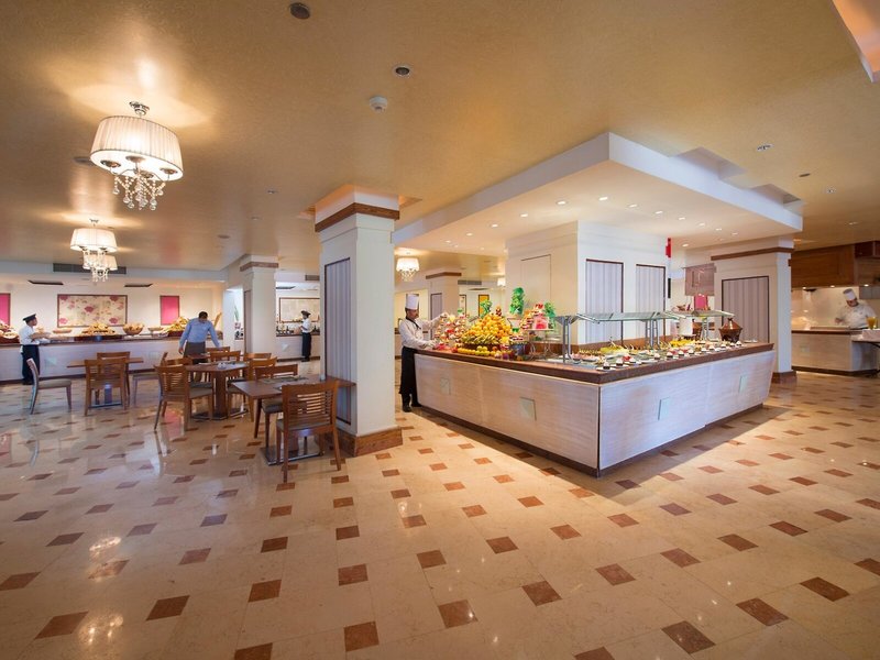 Amwaj Blue Beach Resort & Spa 42