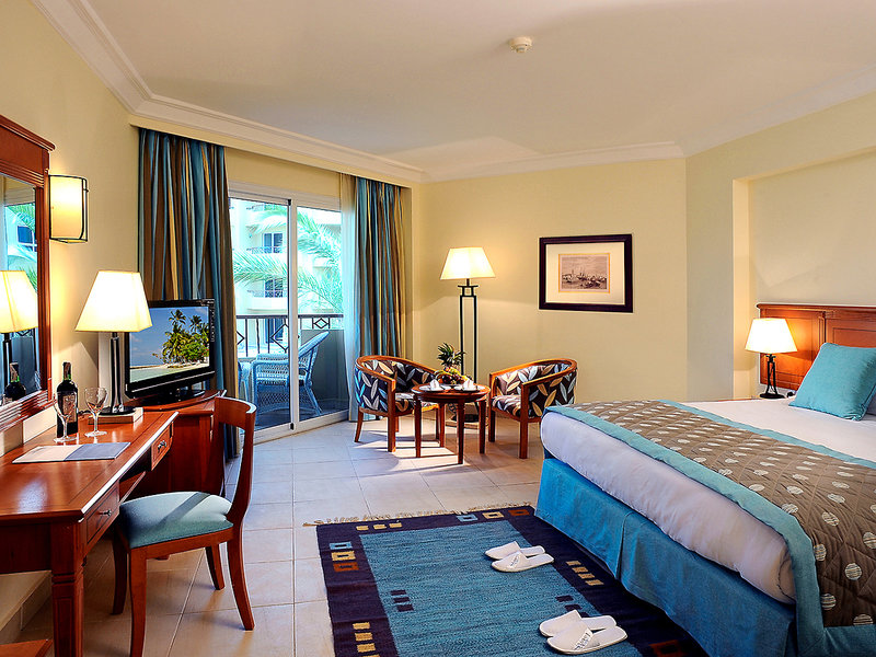 Amwaj Blue Beach Resort & Spa 3