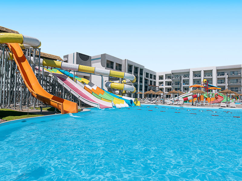 Amwaj Blue Beach Resort & Spa 14