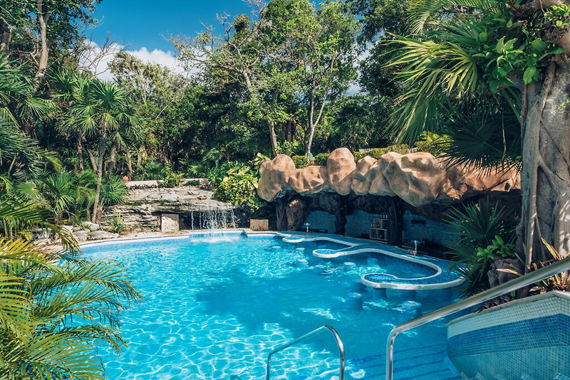 Iberostar Waves Quetzal 3