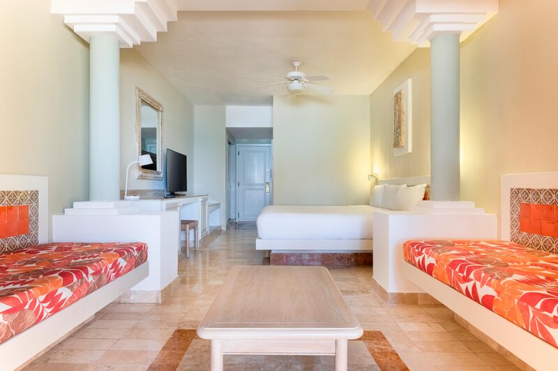 Iberostar Waves Quetzal 61