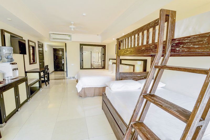 Sandos Playacar Beach Resort 22