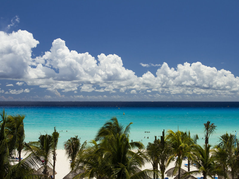Sandos Playacar Beach Resort 2