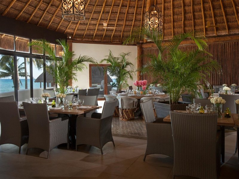 Mahekal Beach Resort 45 - Restaurant