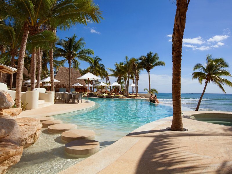 Mahekal Beach Resort 46 - Restaurant