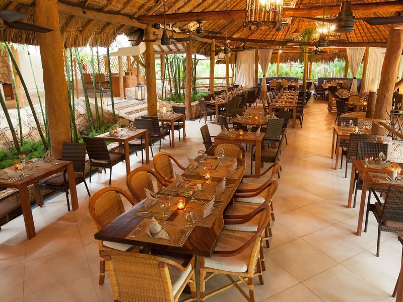 Mahekal Beach Resort 47 - Restaurant