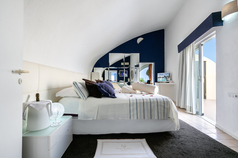 LIVVO Risco del Gato Suites 8