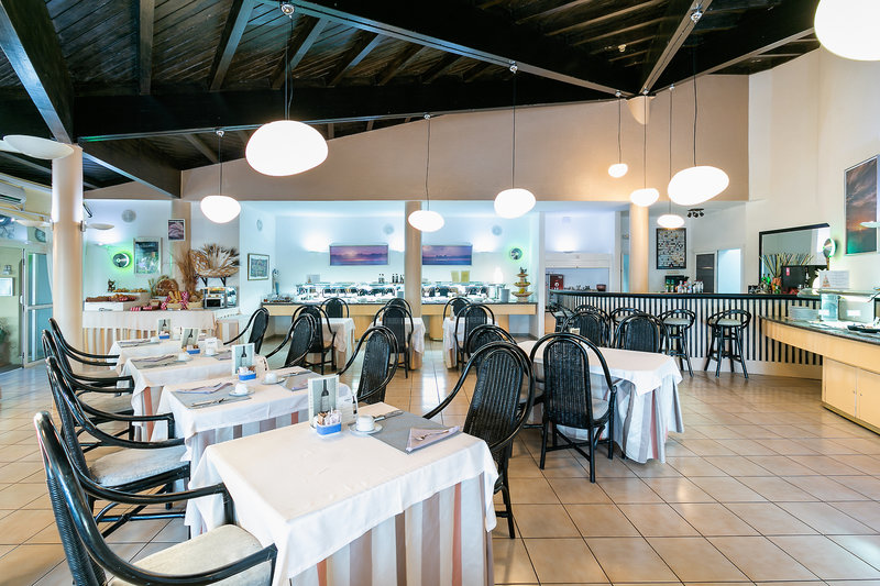 LIVVO Risco del Gato Suites 16