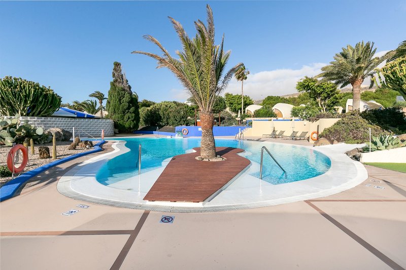 LIVVO Risco del Gato Suites 13