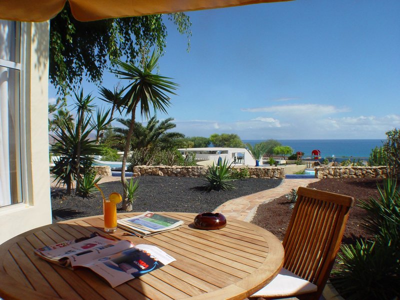 LIVVO Risco del Gato Suites 29