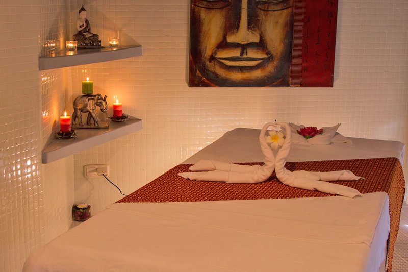 LIVVO Risco del Gato Suites 41