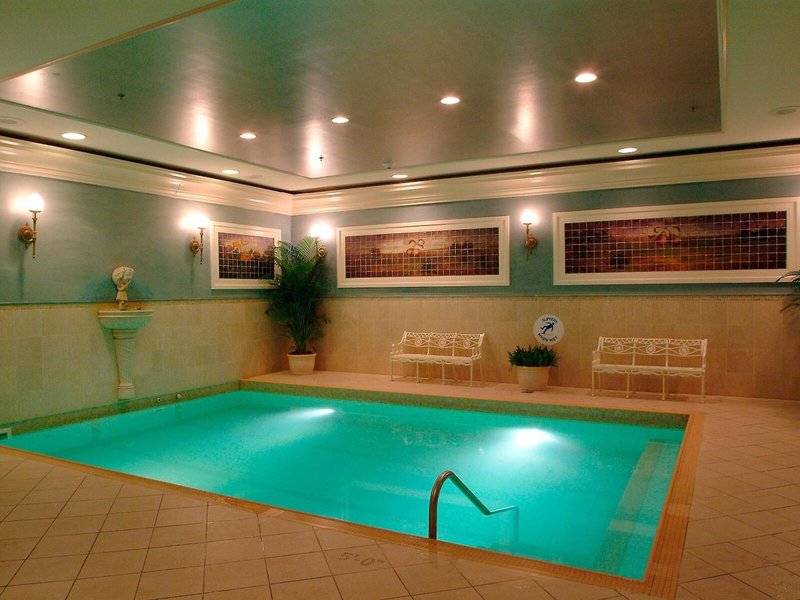 The Ritz Carlton New Orleans 9