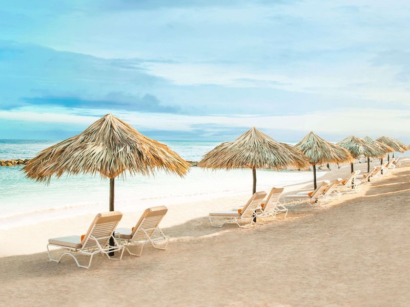 Hyatt Ziva Rose Hall 14