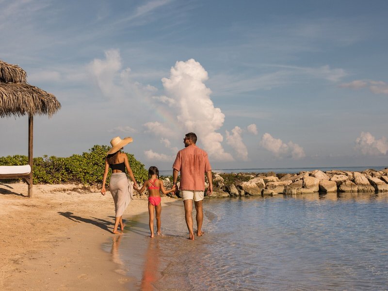 Hyatt Ziva Rose Hall 18